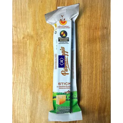 Сир Parmigiano Stick 100гр  арт. 09349