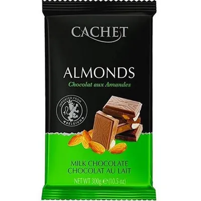 Шоколад Cachet Молочний з мигдалем 300гр  арт. 07431