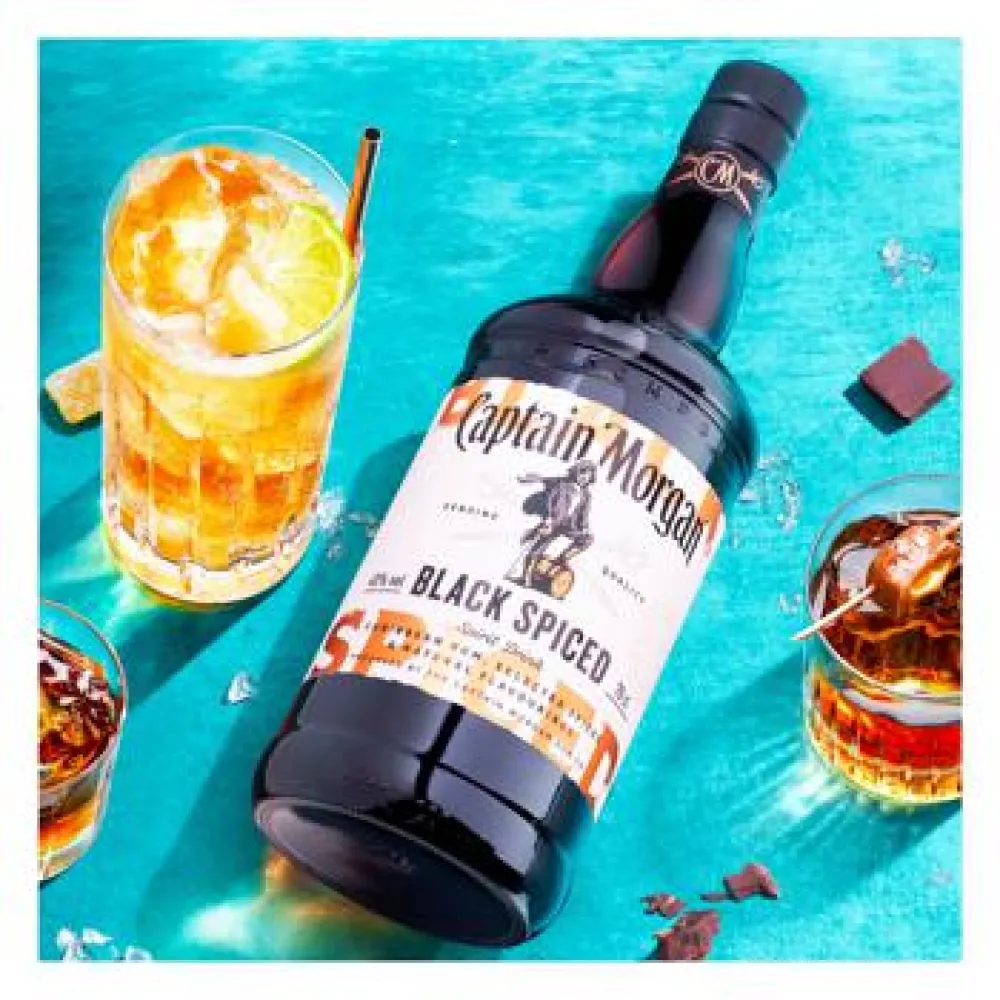Напій на осн.рому Capitan Morgan Black Spiced 0.7л  арт. 10749  - фото 1