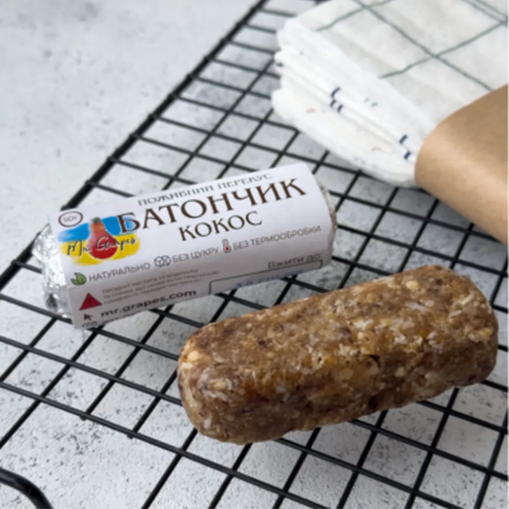 Батончик Grapes Кокос-вол.горіх б/ц 50гр  арт. 08495 