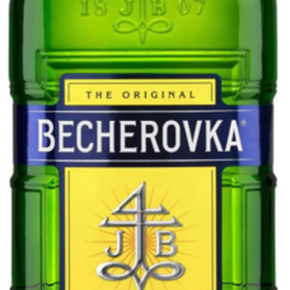 Лікер Becherovka 0,5л  арт. 01349 
